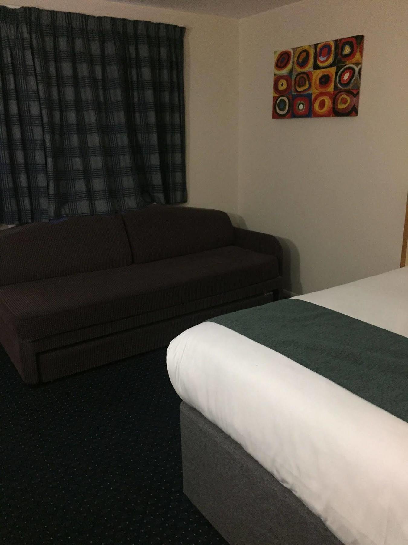 Days Inn Sutton Scotney South Dış mekan fotoğraf